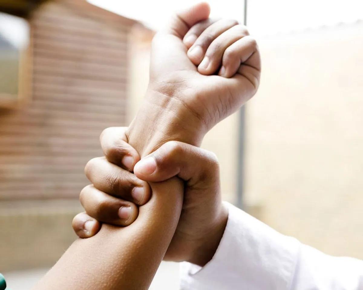 Arrestaron a un hombre tras días de amenazas de muerte contra su ex pareja y su hija