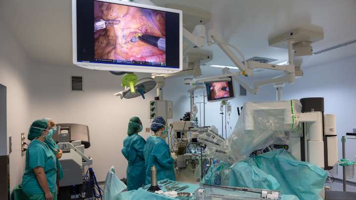 De la guerra al quirófano: la revolución robótica transforma la sanidad en Castilla y León