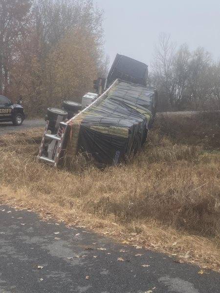 No injuries reported in Hickman County semi crash