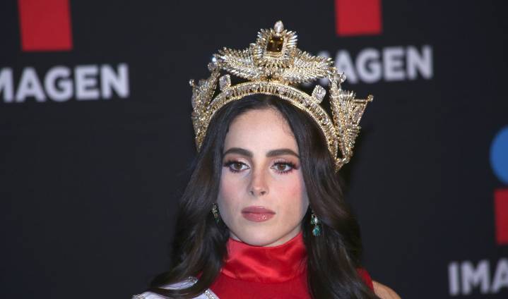 Nawat Itsaragrisil rompe en llanto tras polémica con Fátima Bosch, Miss México