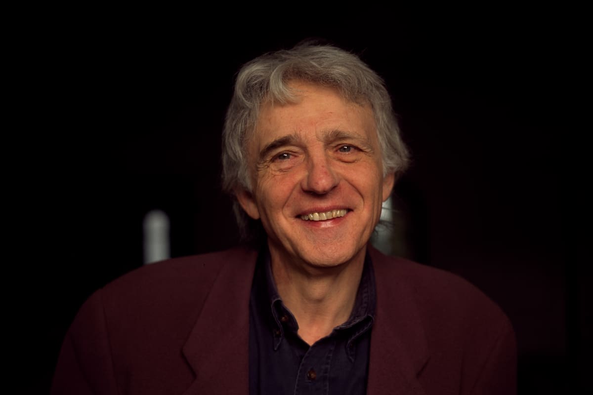 Tenía 89 años. Murió el sociólogo belga Armand Mattelart, best seller por el famoso libro "Para leer al Pato Donald"