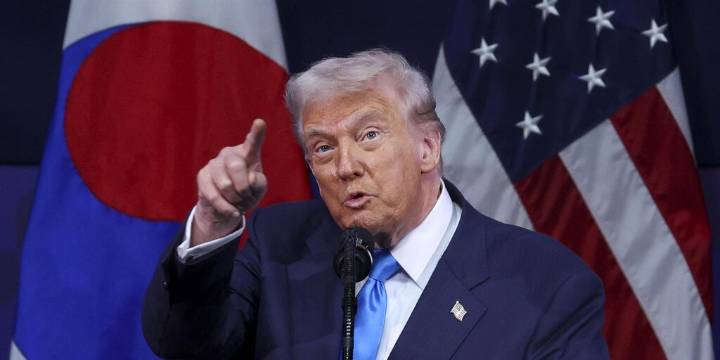 Trump rescinde todas las órdenes ejecutivas con firma automática de la Administración Biden