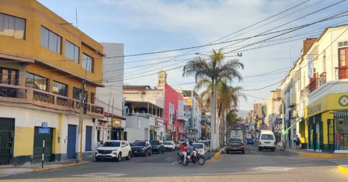 Destacan incremento de aperturas comerciales en Mollendo