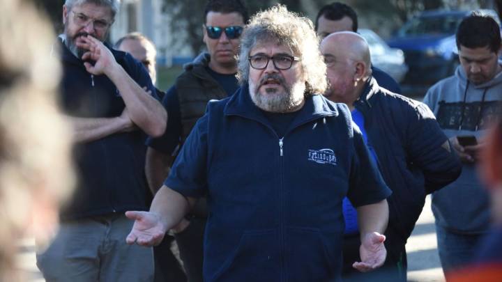 Yofra anunció que aceiteros y desmotadores irán a la huelga ante una reforma laboral del Gobierno