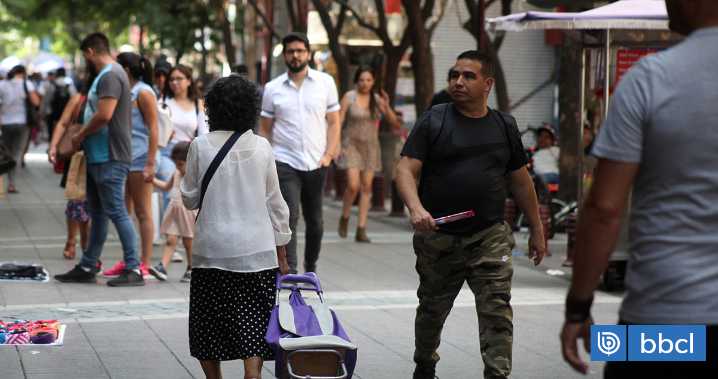 Chile, uno de los dos países OCDE donde más cayeron los ingresos reales en segundo trimestre de 2025