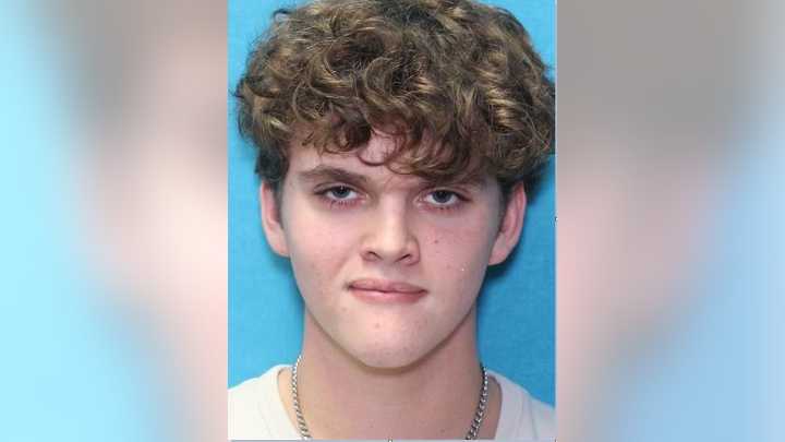 Teen driver sentenced to 65 years for crash that killed 6 Georgia family members