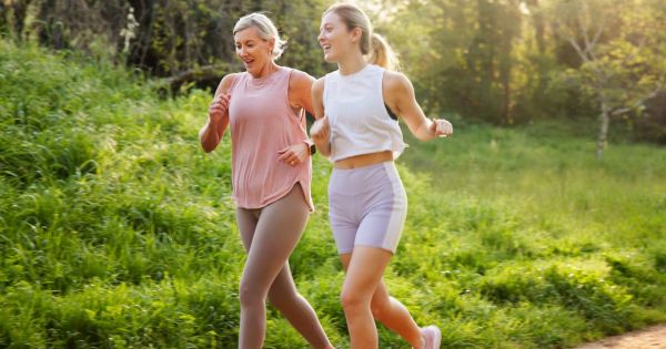 No es todos los días: cuánto hay que caminar para reducir el riesgo a sufrir enfermedades cardíacas