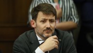 Contraloría da 10 días de plazo al Gobierno para justificar financiamiento de defensa de Pardow en acusación constitucional