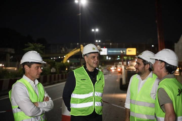 Dellepiane: montaron la segunda viga del nuevo puente y esta noche se cortará la autopista para instalar la última