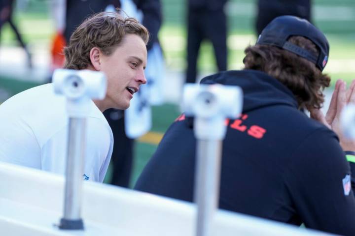 Joe Burrow Shows What Leadership Is All About
