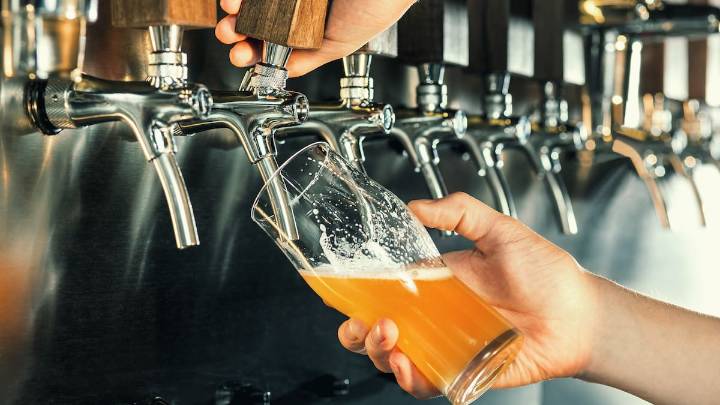 Una de cada 4 consumiciones que pedimos en bares y restaurantes es una cerveza