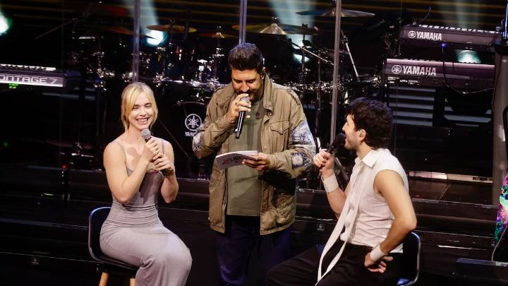 El momento 'Tacones Rojos' de Sebastián Yatra con Clara Galle en 'LOS40 Básico Santander'