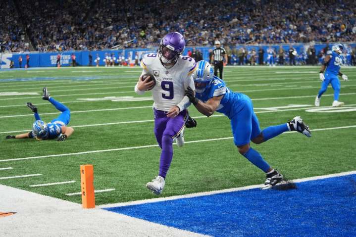 J.J. McCarthy returns and leads Vikings to upset win over Lions