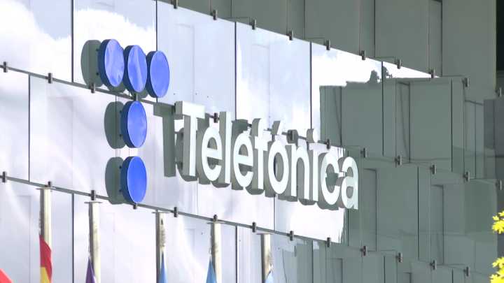 Telefónica presentará un ERE, pero non precisa a cantos traballadores afectará