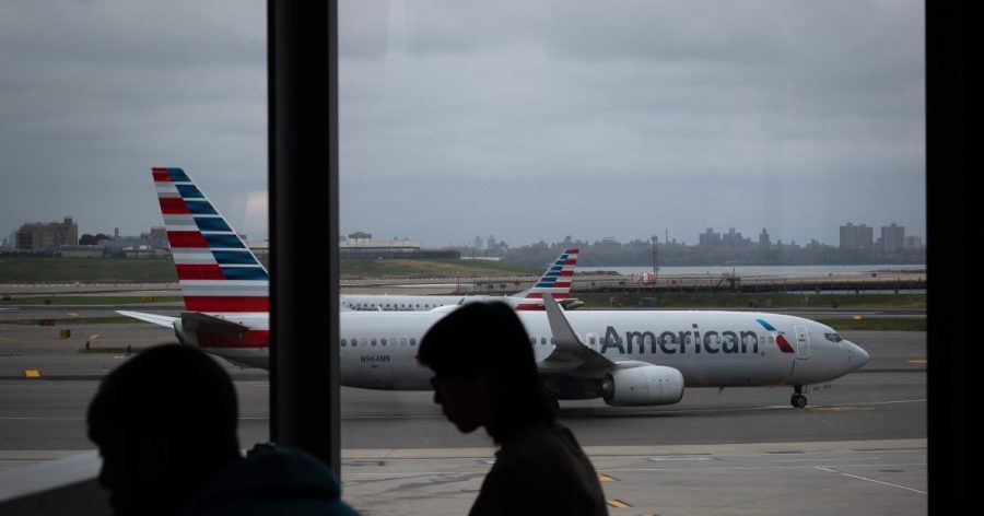 Airport pain worsens as government shutdown drags on
