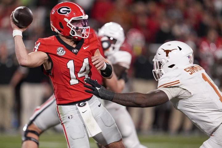 Deadspin | CFP: Georgia joins Ohio State, Indiana, Texas A&M in top 4