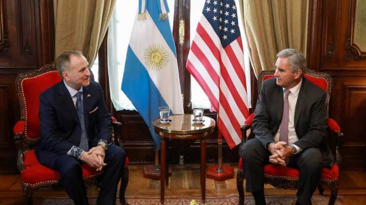 El canciller argentino recibió al nuevo embajador de EE.UU. y fortalece la alianza