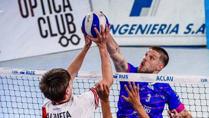 Waiwen Vóley perdió 3-2 ante River