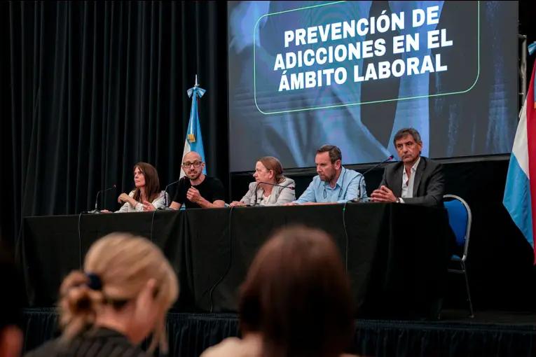 Se creó la Mesa para abordar consumos problemáticos en el entorno laboral