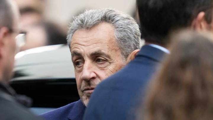 Un tribunal ordena liberar de prisión al expresidente Sarkozy bajo medidas de control judicial