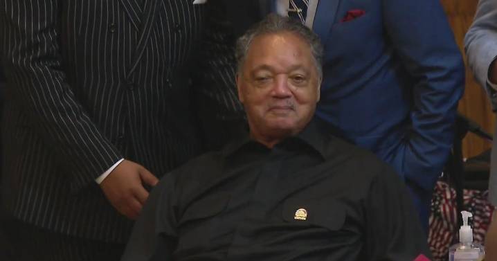 Rev. Jesse Jackson hospitalized in Chicago, Rainbow/PUSH confirms