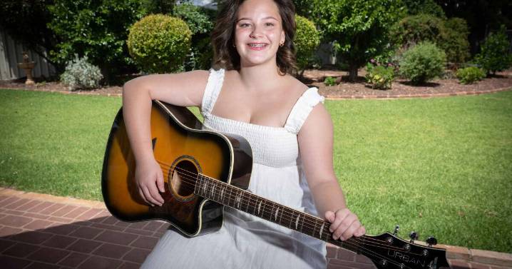 New laws threaten young performers' social media presence