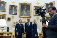 Pakistan’s army chief consolidates power, advancing a cycle of military rule