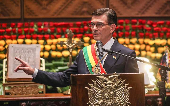 'El país que recibimos está devastado': Rodrigo Paz al asumir la presidencia de Bolivia