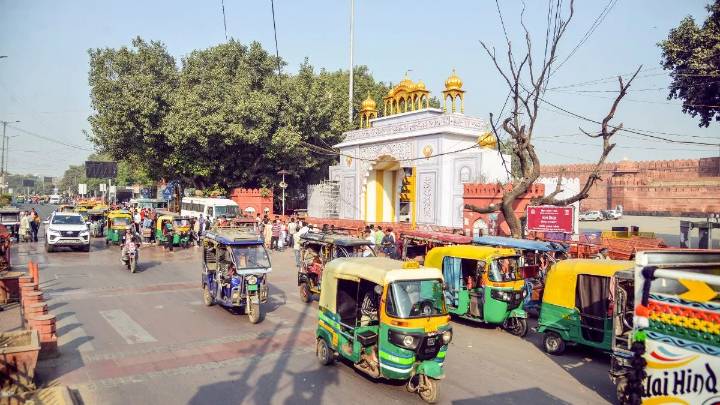 Red Fort blast probe reveals JeM link; module planned 200 coordinated explosions across North India