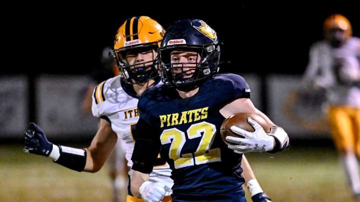 Lansing area football state semifinals, 8