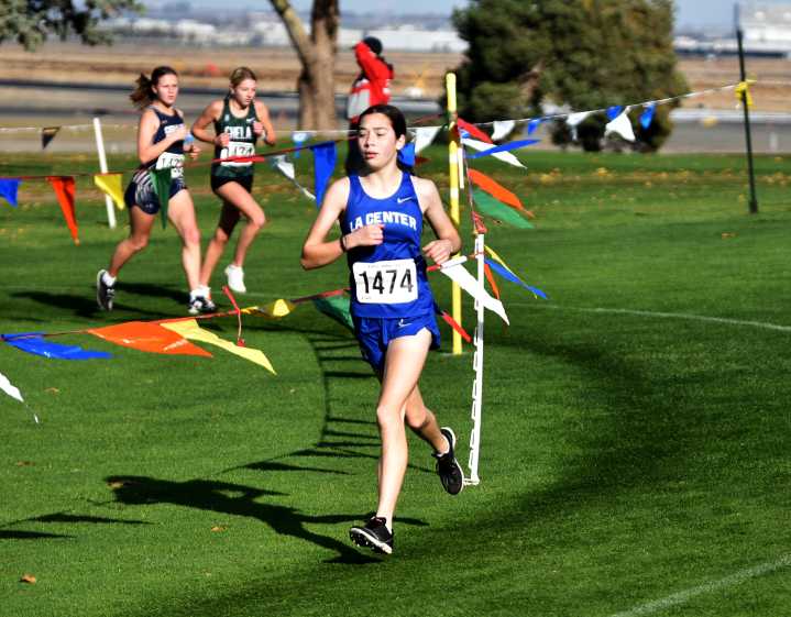 Sasha Pash of La Center tops Trico League girls cross country all
