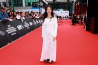 Chloé Zhao Interview: On 'Hamnet,' Paul Mescal, and Jessie Buckley