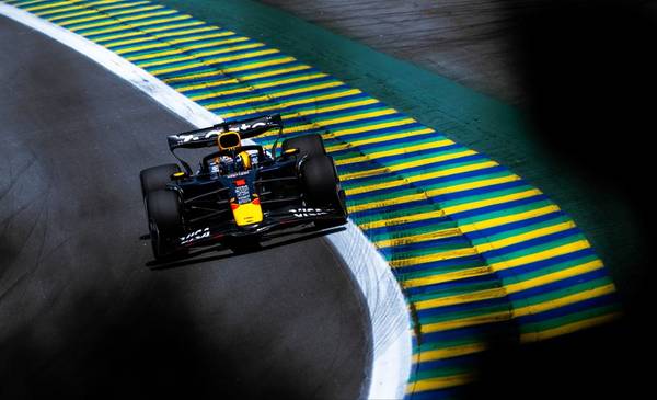 F1: McLaren cuestiona a Red Bull por su motor en el GP de Brasil
