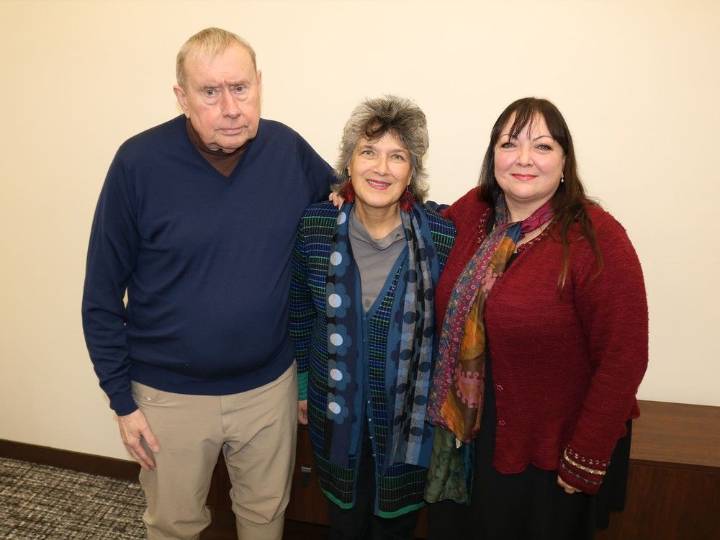 Academic report warns against the privatization of hospital surgeries