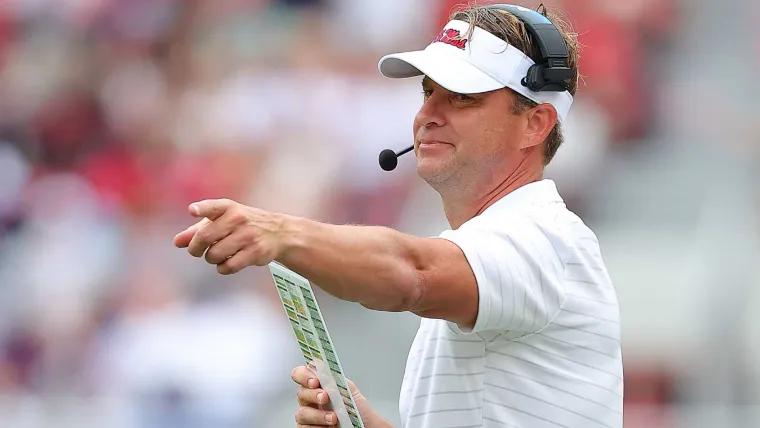Florida coaching rumors tracker: Latest news on Lane Kiffin, Eli Drinkwitz, more potential Billy Napier replacements