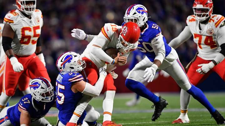 NFL midseason trends: Why scoring is up, offenses are bigger, and finishes are dramatic