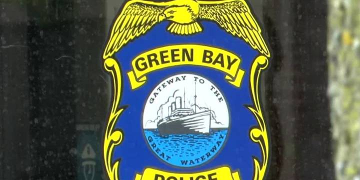 Green Bay police investigating after gunshot victim brought to hospital