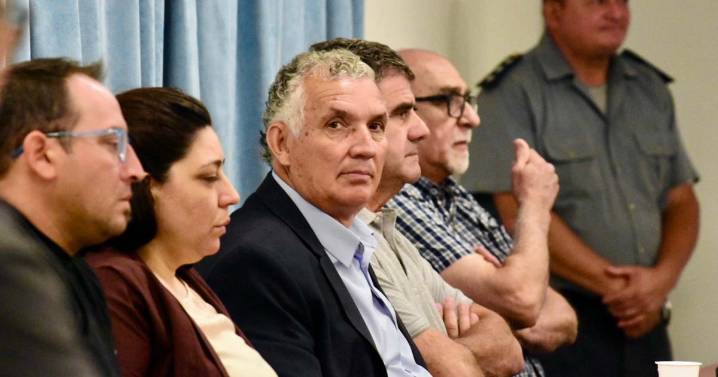 Estafa con planes sociales: una funcionaria declaró que el gobierno de Figueroa paga 7.500 subsidios por desempleo