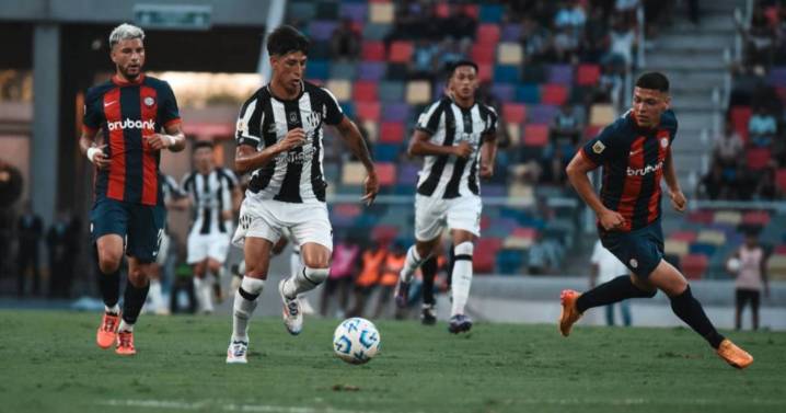 Arrancan los octavos de final del Torneo Clausura: hora, TV y formaciones