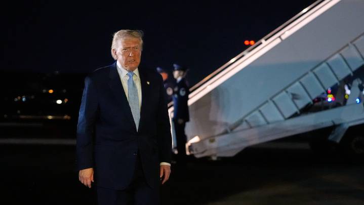 "Usted es la peor, es de Bloomberg, ¿verdad?": Trump arremete contra una periodista