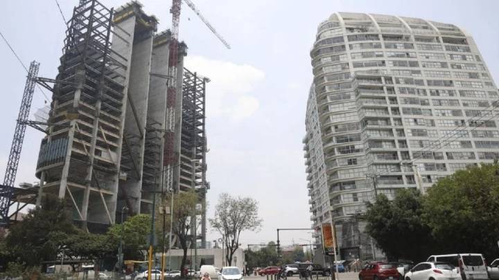 Actividad industrial en México retrocede 0.4% en septiembre por caídas en los cuatro sectores