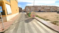 Hallan el cadáver de un hombre en un contenedor de ropa de Las Torres de Cotillas, Murcia