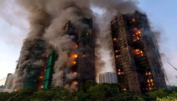 Decenas de muertos y casi 300 desaparecidos en incendio en Hong Kong