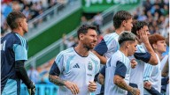 La Selección Argentina juega el último amistoso del año enfrentando a Angola