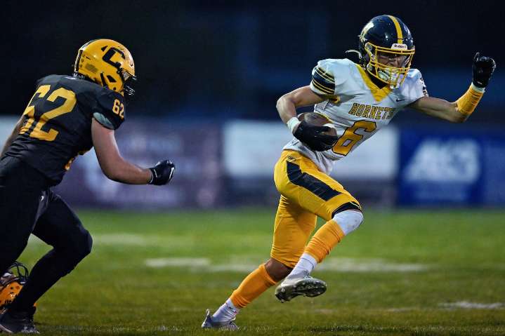 Watch live: Marshfield vs. Henley in Oregon high school football 4A semifinals (11/22/2025)