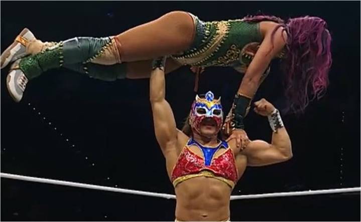 La espectacular presentación de Olympia, luchadora mexicana en AEW