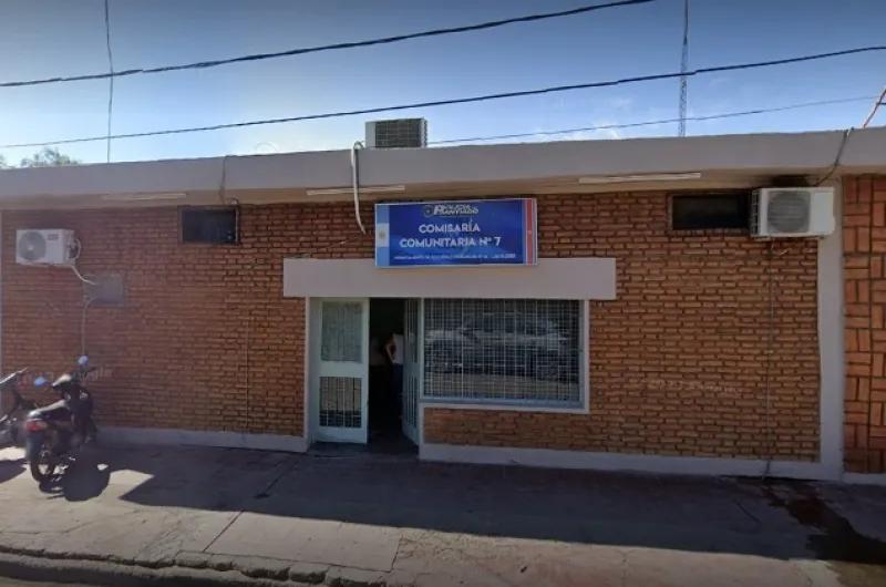 Patota ingresó a la casa de un hombre, aprovechando que estaba alcoholizado, y lo atacó con brutalidad