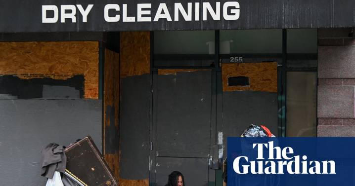 Bay Area’s poverty soared, data shows, as California’s top earners saw windfalls