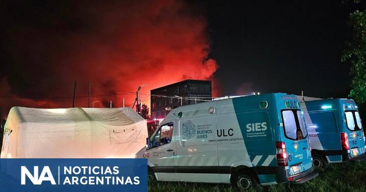 Incendio en Ezeiza: todas las personas asistidas están fuera de peligro