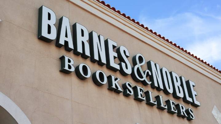 Barnes and Noble files plans to open new location in Seattle